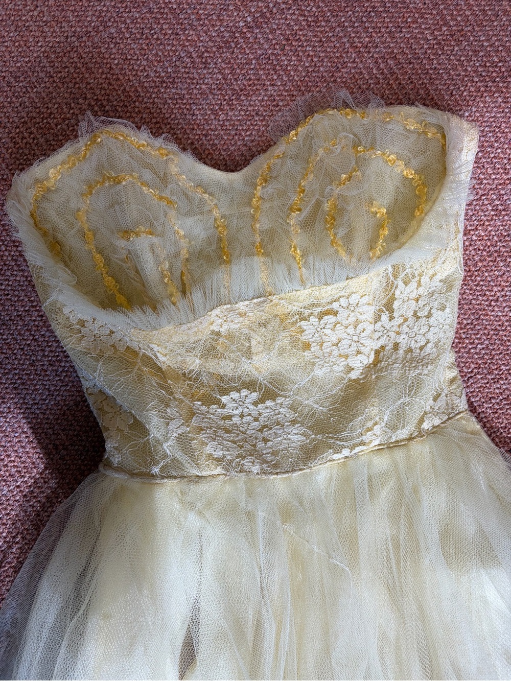 1950s Sunshine Yellow Cocktail Dress - Picture 5 of 7